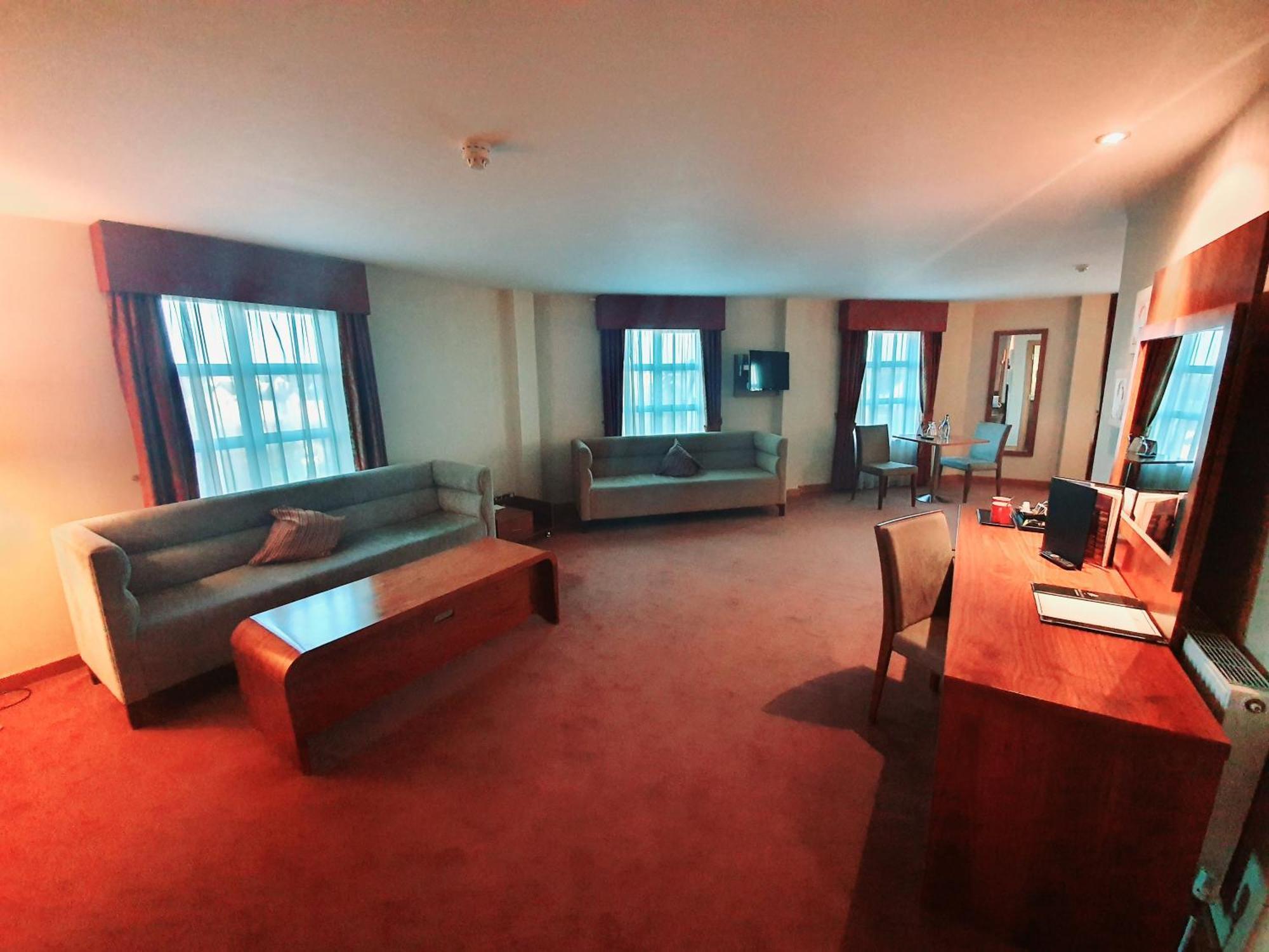 Westgrove Hotel Clane Room photo